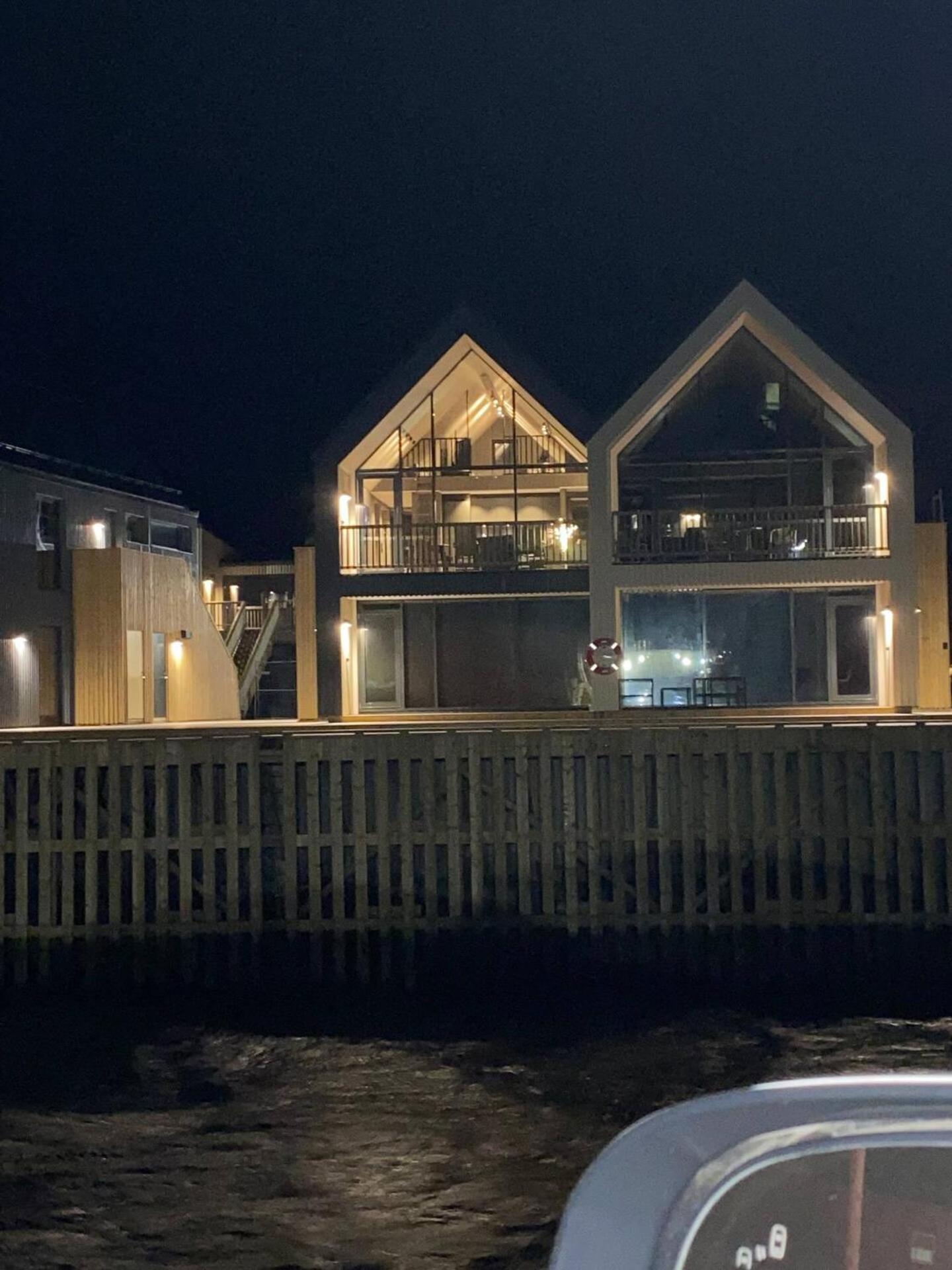 Ny Leilighet I Henningsvaer! 외부 사진
