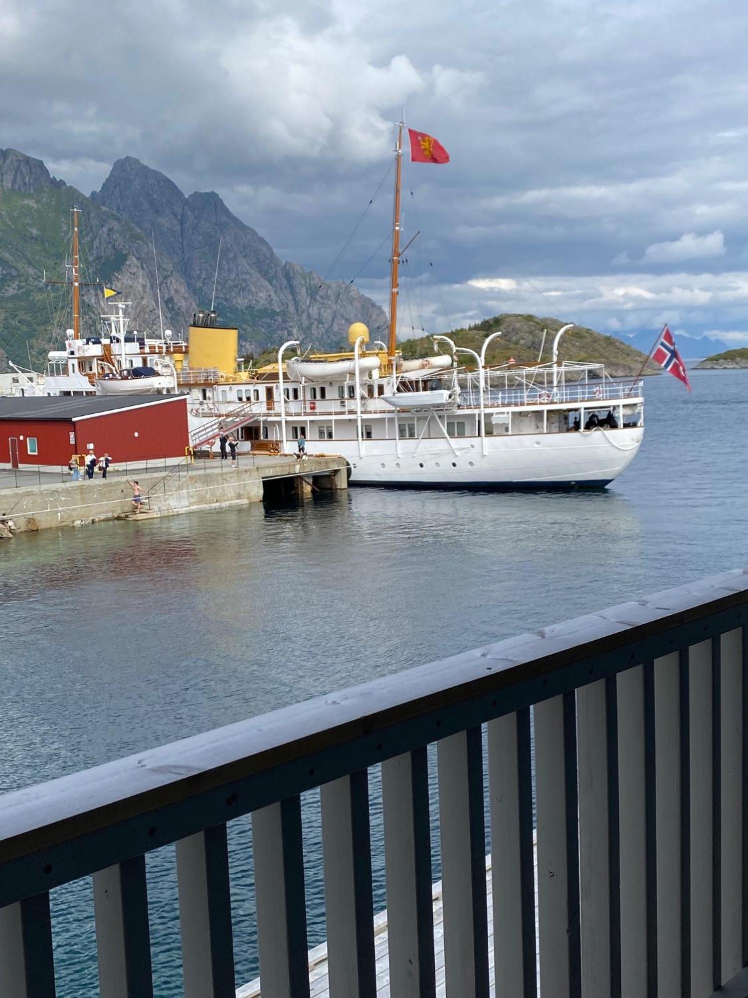 Ny Leilighet I Henningsvaer! 외부 사진