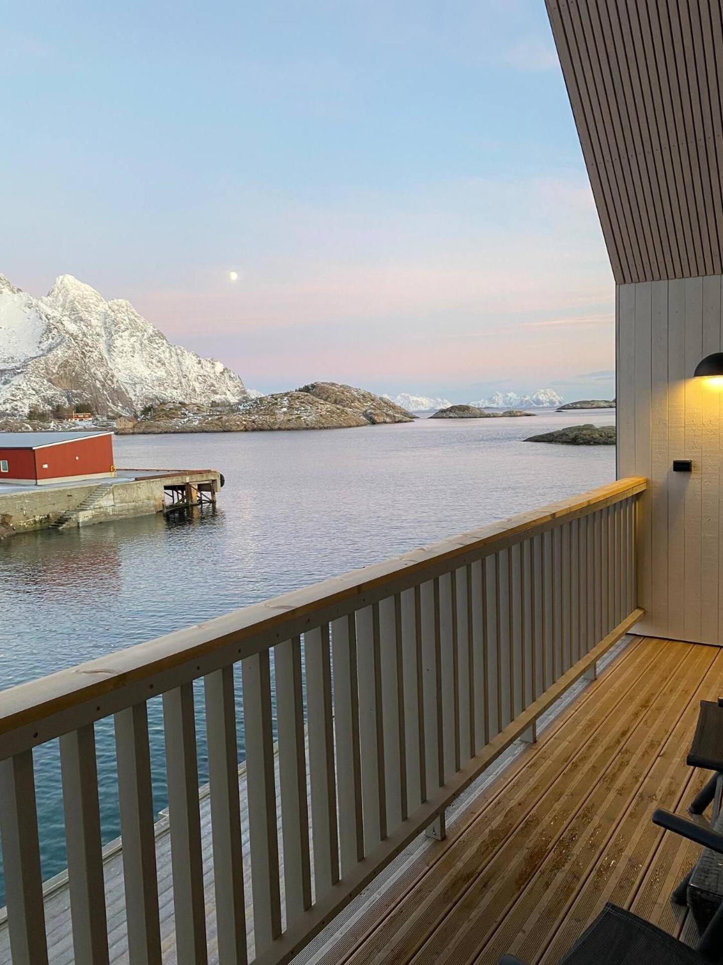 Ny Leilighet I Henningsvaer! 외부 사진
